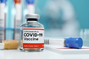 COVID-19疫苗打不打 癌友常見六大問題 癌症專家一一解惑